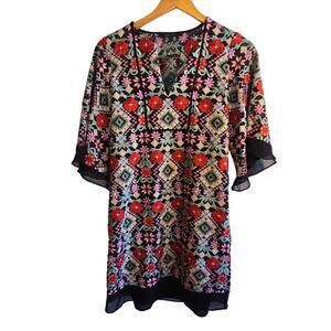 Size XS – BCBGMAXAZRIA embroidered boho bell sleeve dress